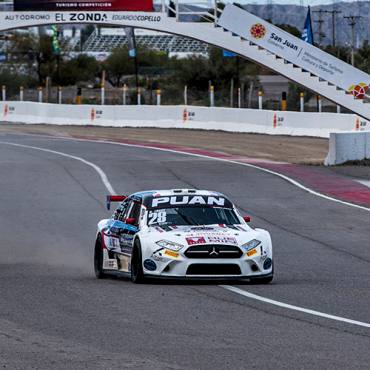 /toprace/noticias/roberto-lobay-marc-oacute-la-diferencia-en-las-pruebas-libres_9523.html