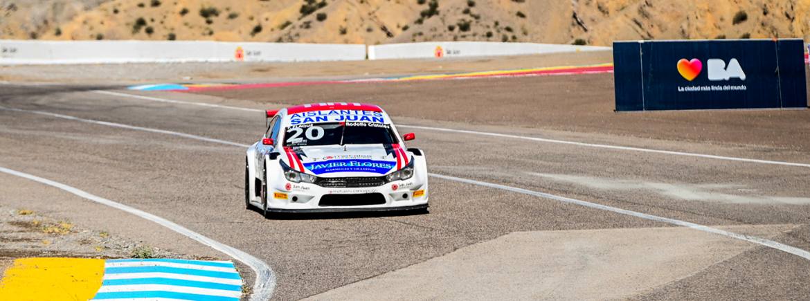 Fabi&aacute;n Flaqu&eacute; con el mejor tiempo del Warm-Up
